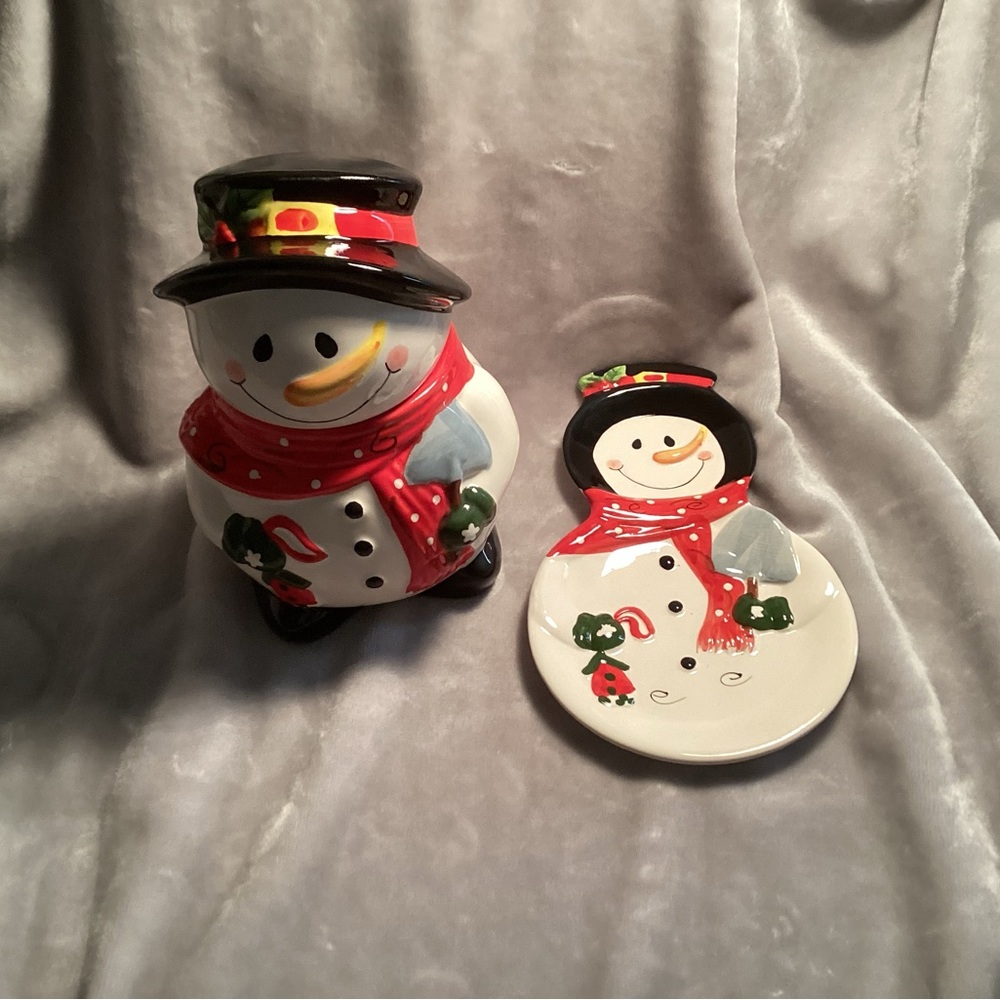 Festive Snowman Cookie Jar and Plate Set